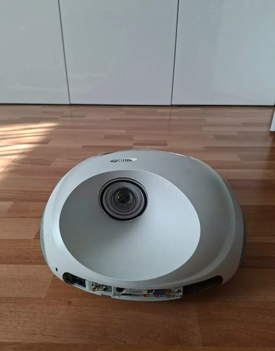 Projektor DMS 710