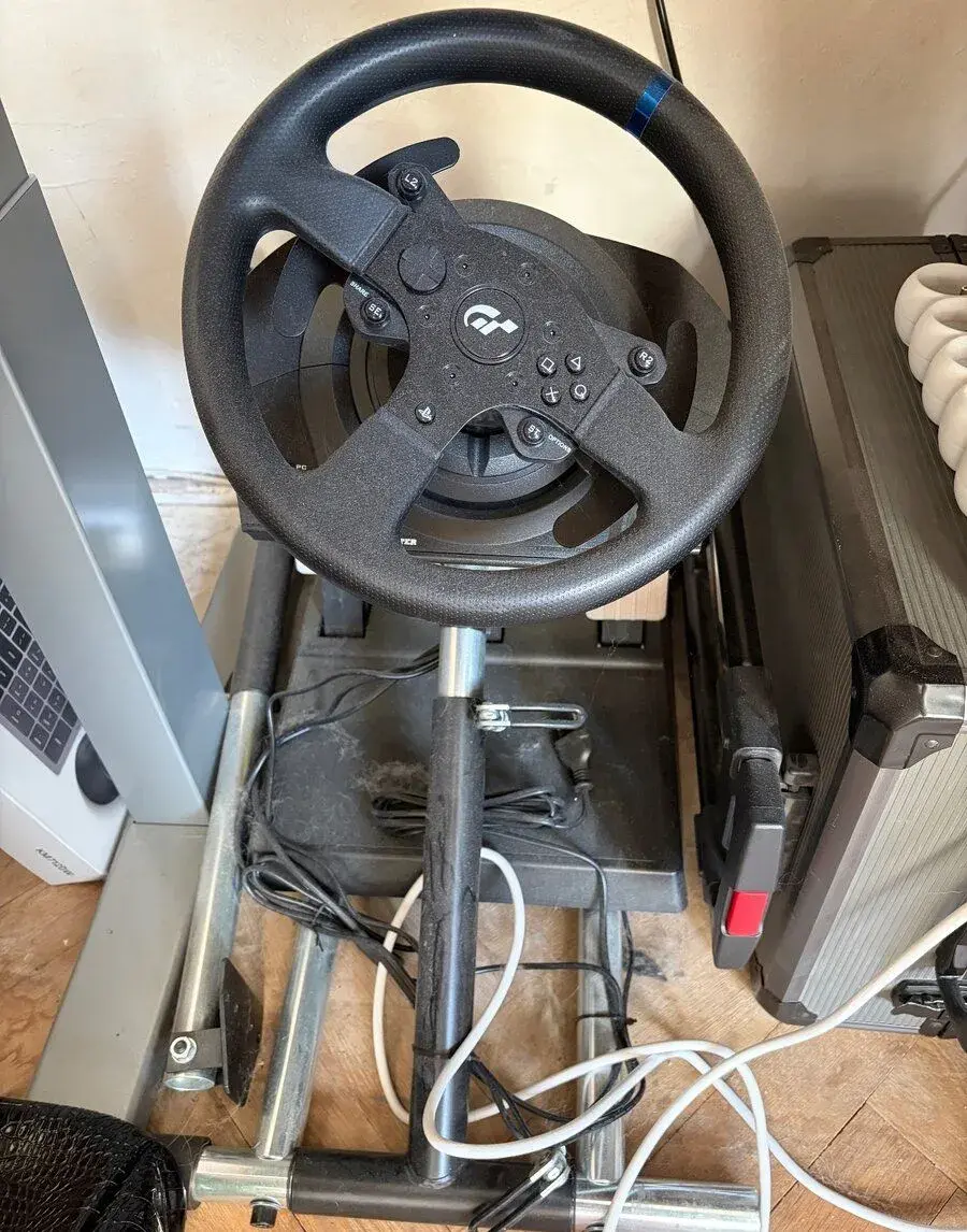 Volant s pedály Thrustmaster T300 RS GT