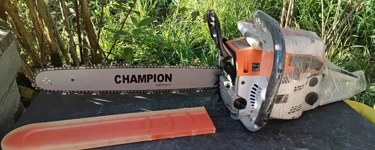 Řetězová pila CHAMPION CP-101