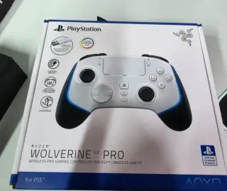 Razer Wolverine V2 Pro pro PS5 a PC