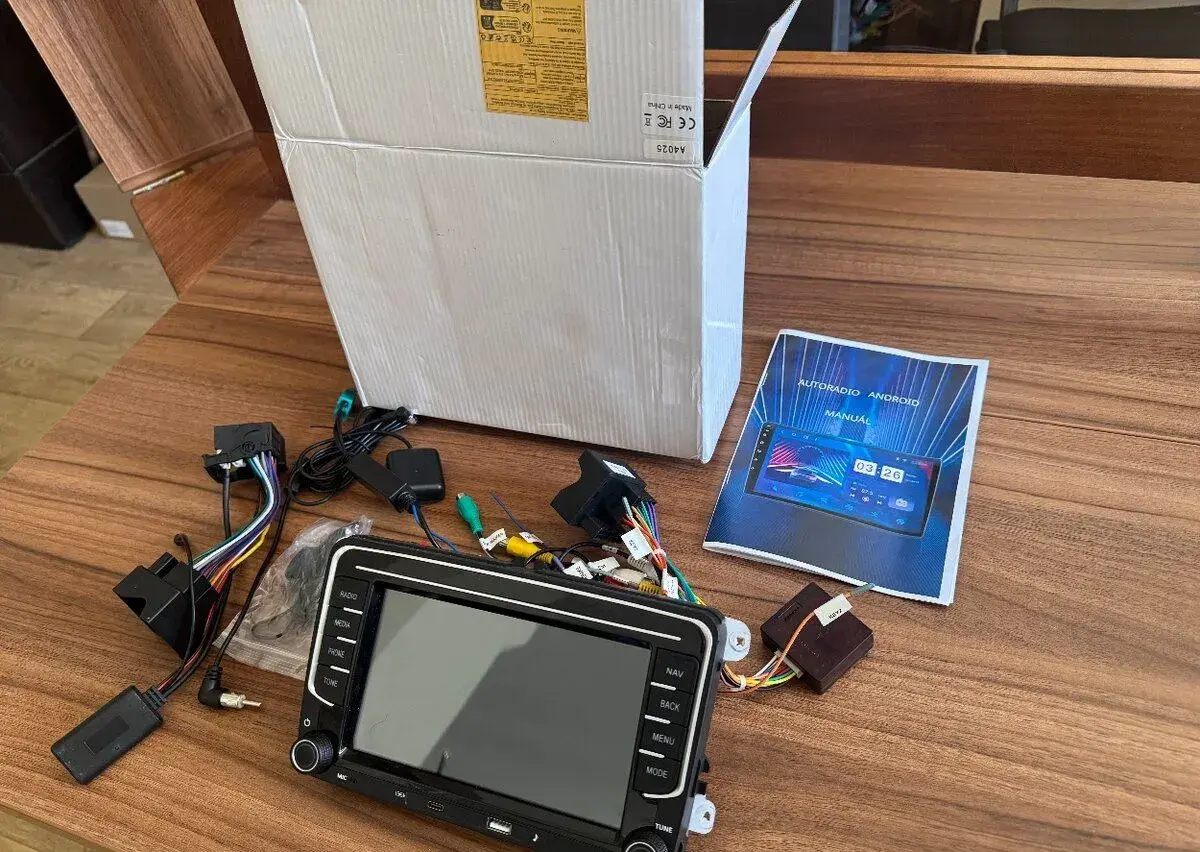 Android Autorádio Podofo A4025 pro vozy VW