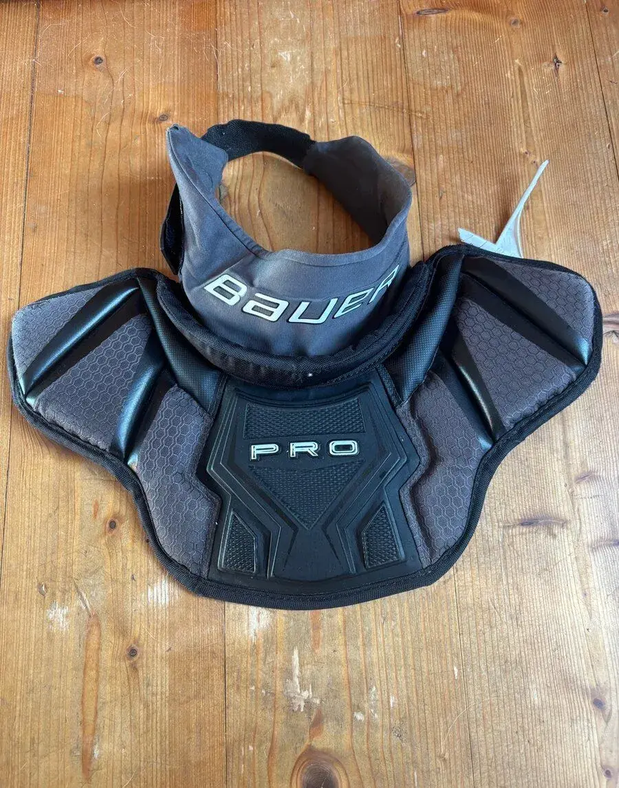Brankářský nákrčník Bauer PRO