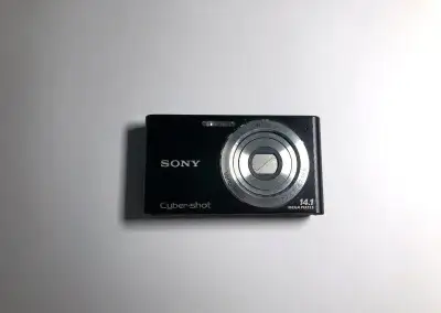 Sony CyberShot DSC-W320 černý