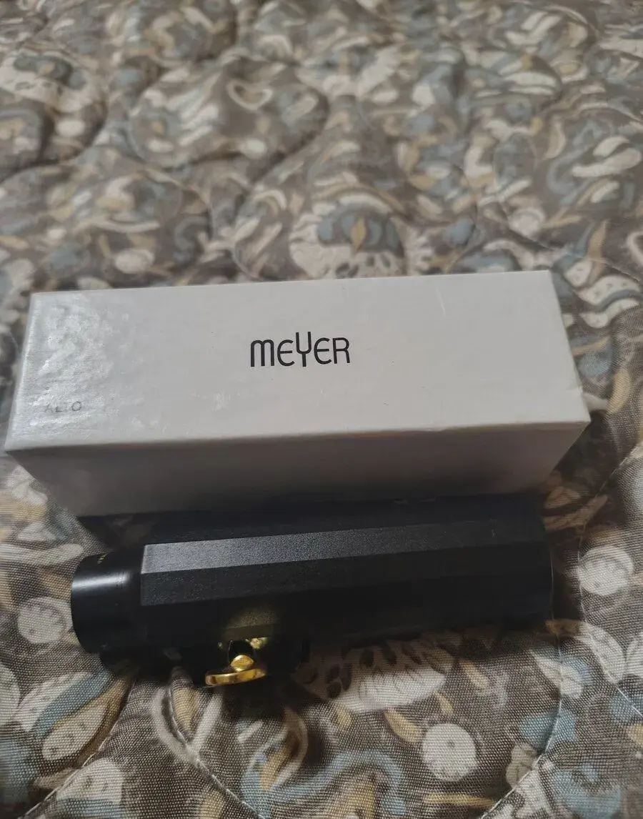 Hubička Alt Saxofon Meyer USA 7M