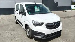 Opel Combo – 2023, 209 000 km