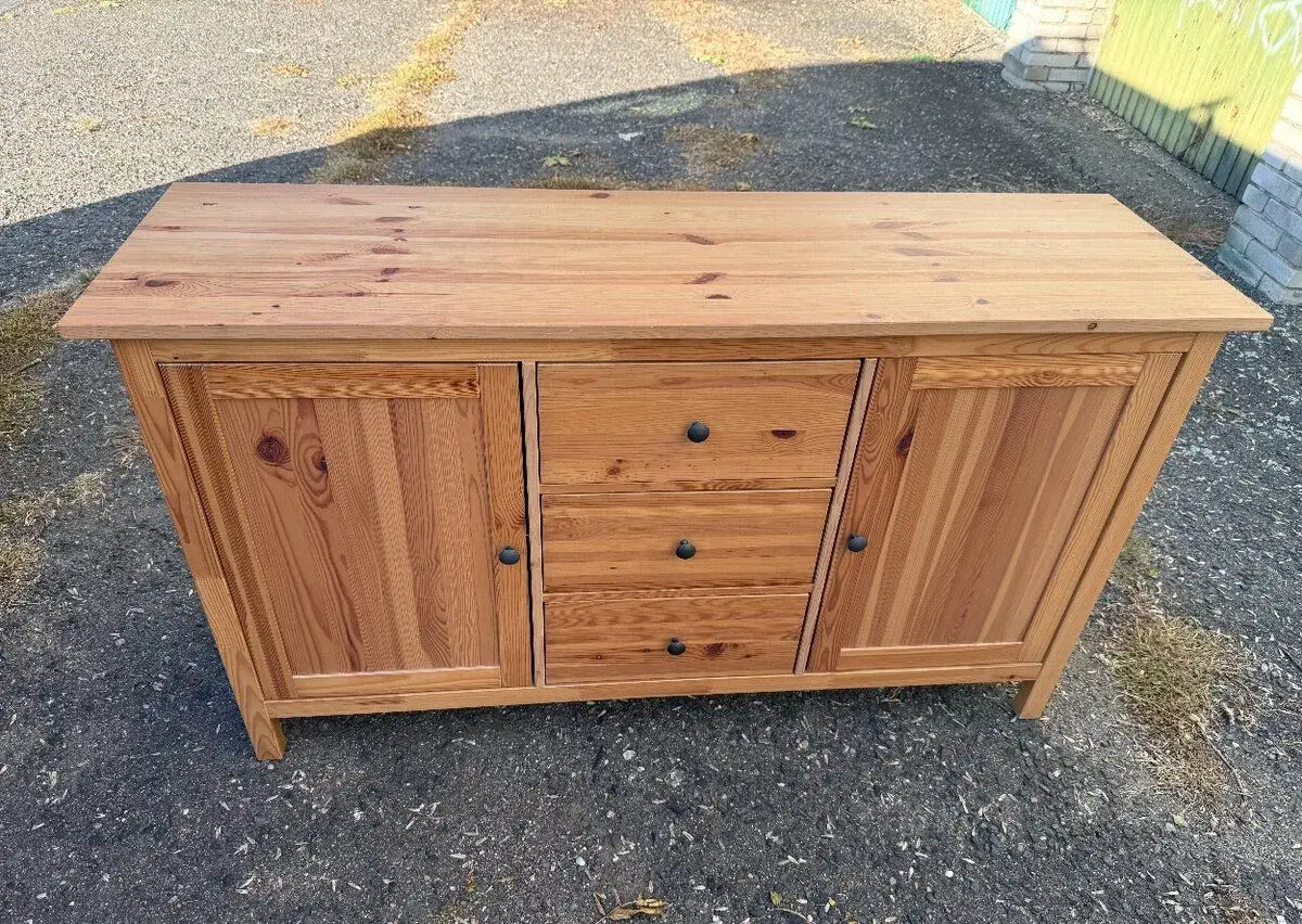 Příbornik IKEA Hemnes - přírodní borovice
