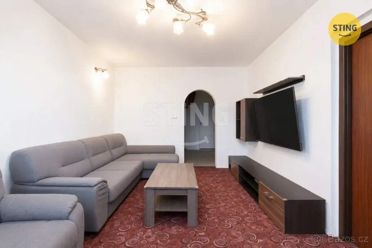 Prodej bytové jednotky 3+1 se zasklenou lodžií, ul. , 135997
