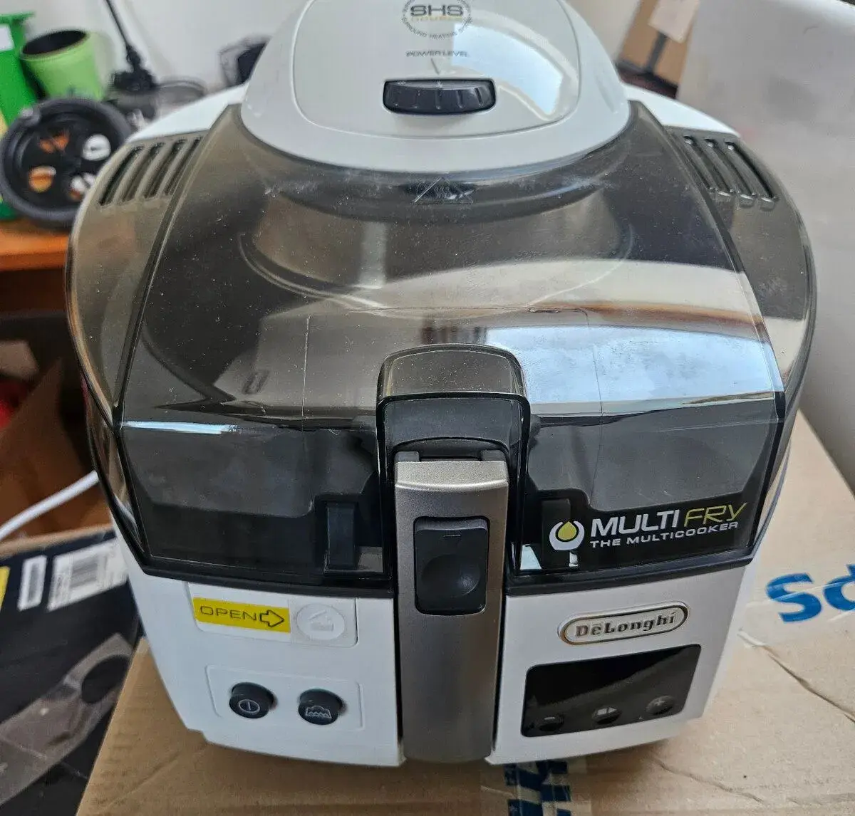 Multifunkční hrnec DeLonghi FH 1373/2