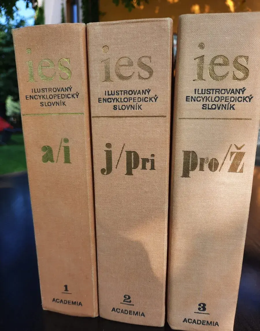 Encyklopedický ilusrovaný slovník 1. vydání 1980