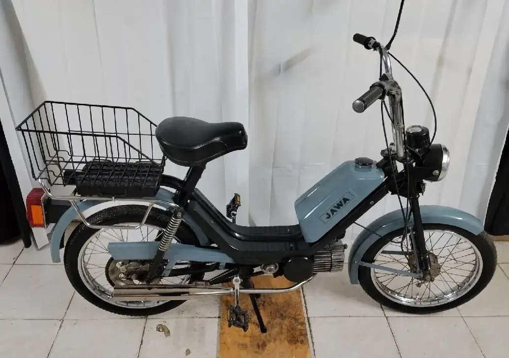Babeta 210 kartička,nové pneu