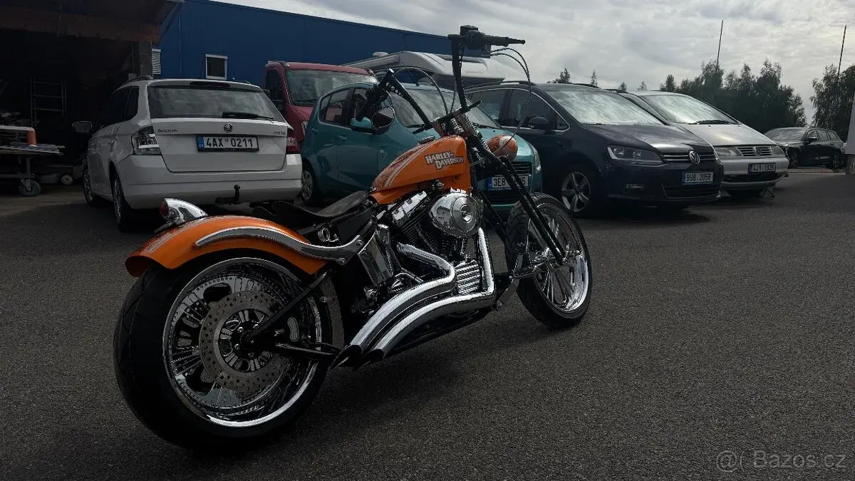 Harley-Davidson FXSTD Softail Deuce