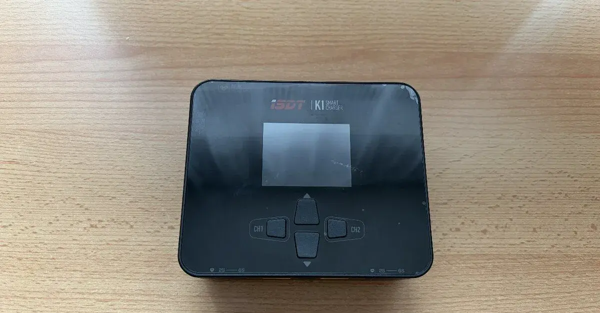 Nabíječka ISDT K1