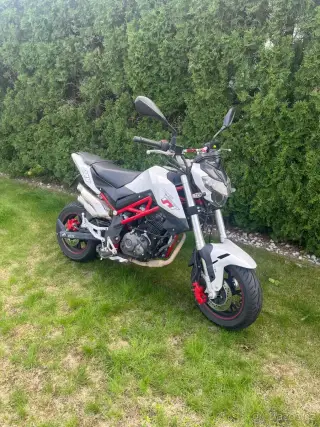 Benelli tnt 125