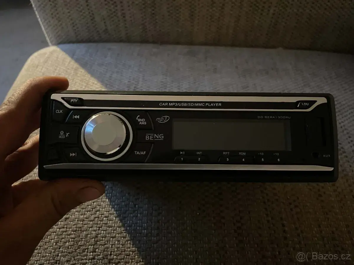 1DIN s Bluetooth