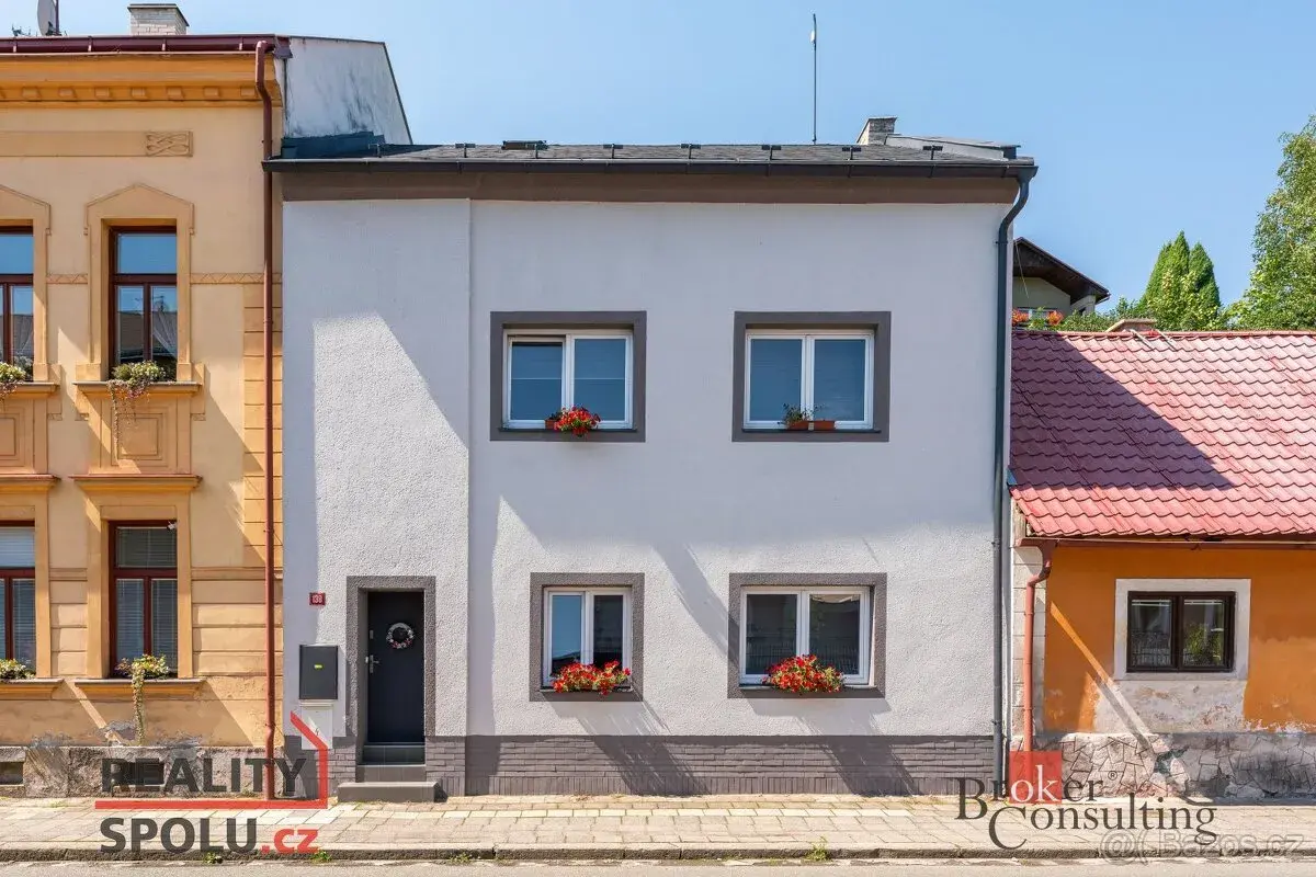 Pronájem, domy/rodinný, 90 m2, Regnerova 138, 54232 Úpice, T
