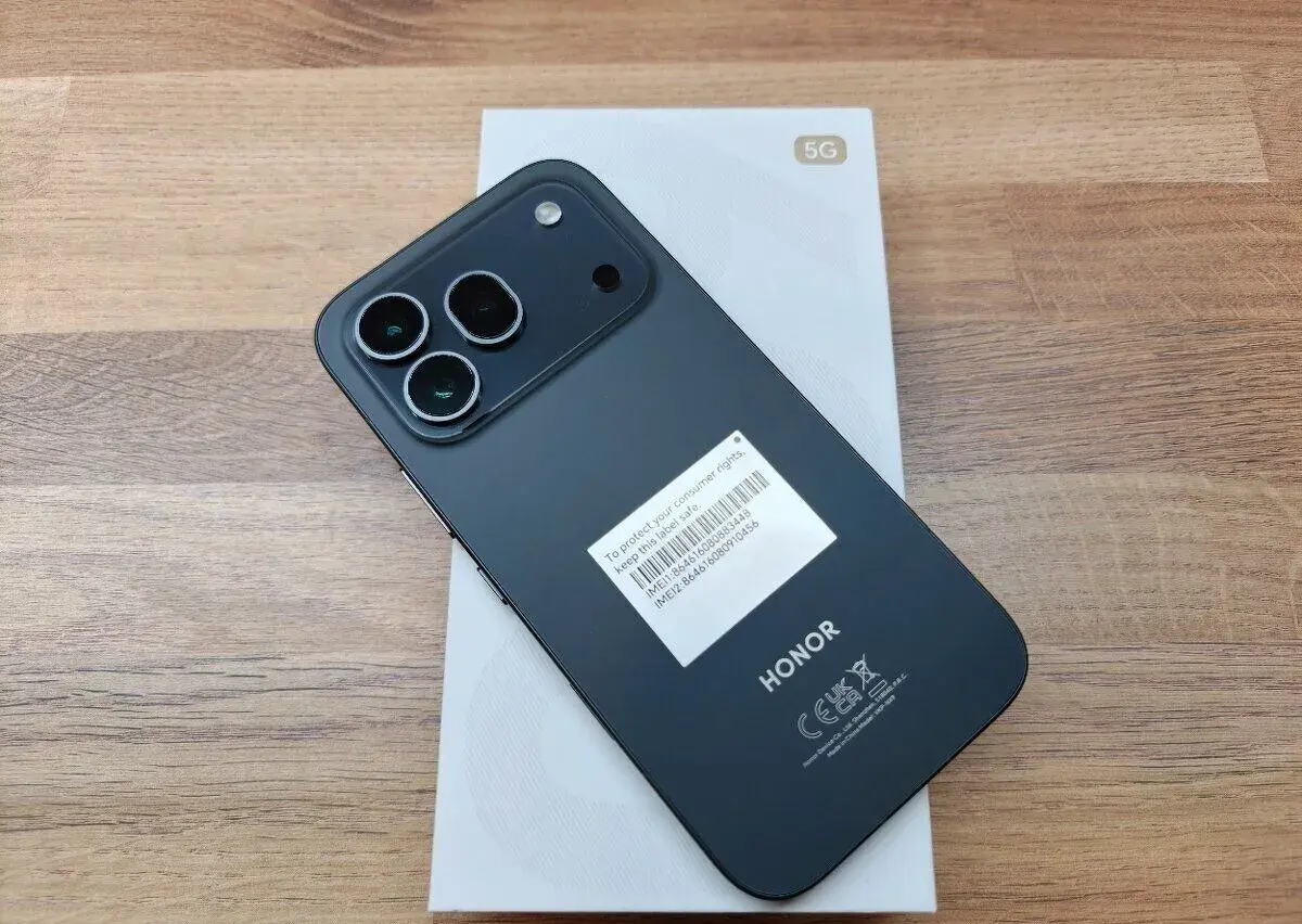 HONOR 600 PRO 12/512GB ČERNÁ