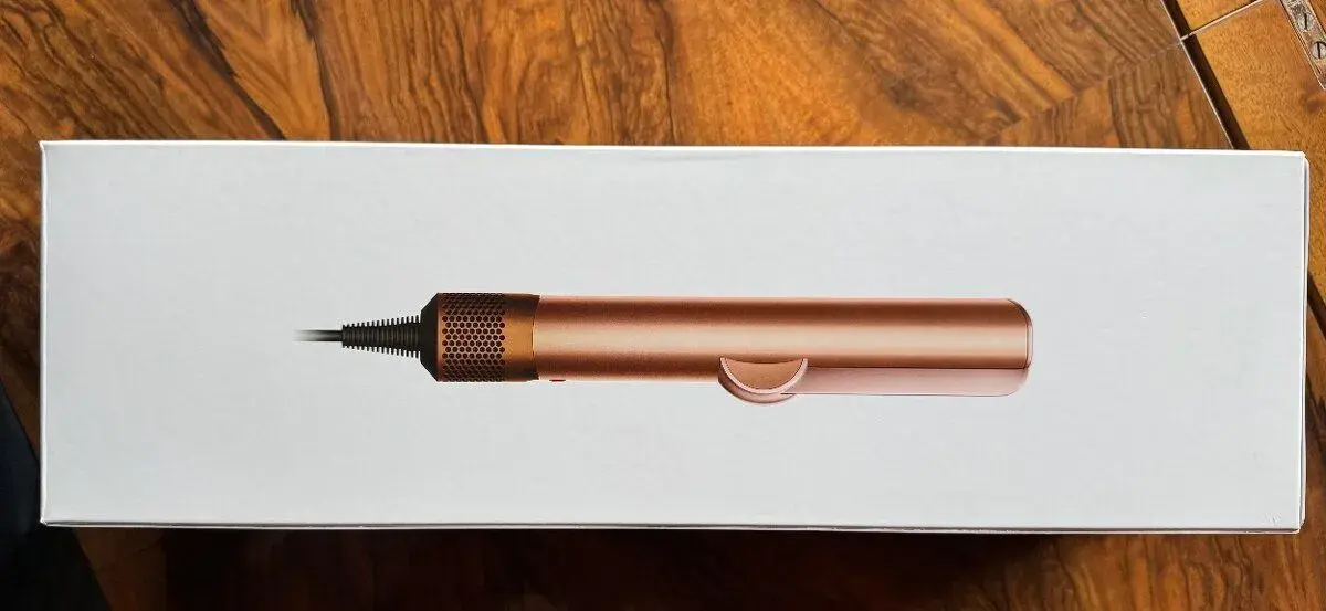Dyson Airstrait™ Special Edition Amber Silk
