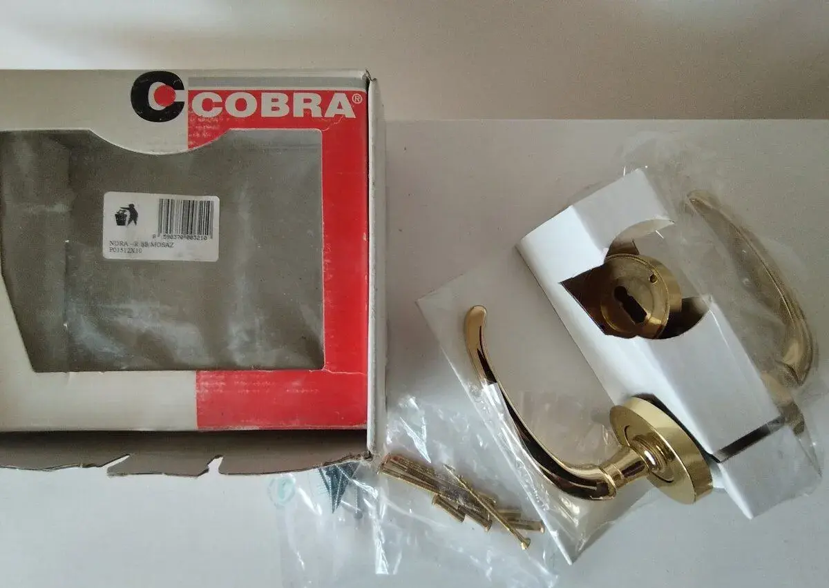 Nové dveřní kování COBRA NORA-R BB (leštěná mosaz)
