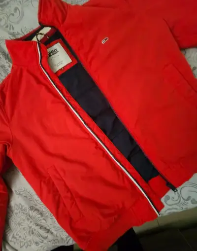TOMMY HILFIGER bunda