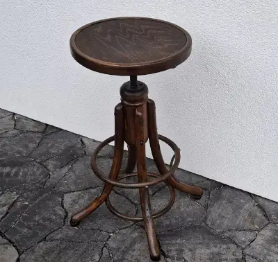 Barová židle THONET