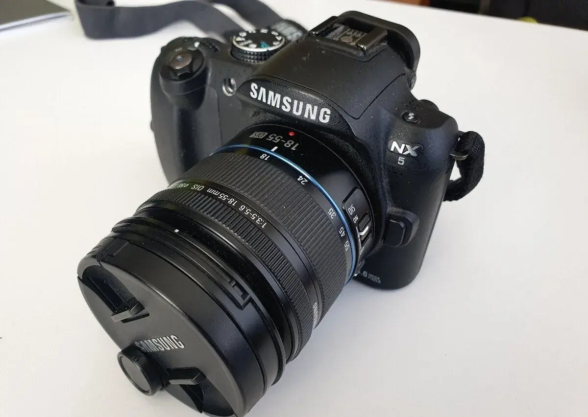 Samsung NX5