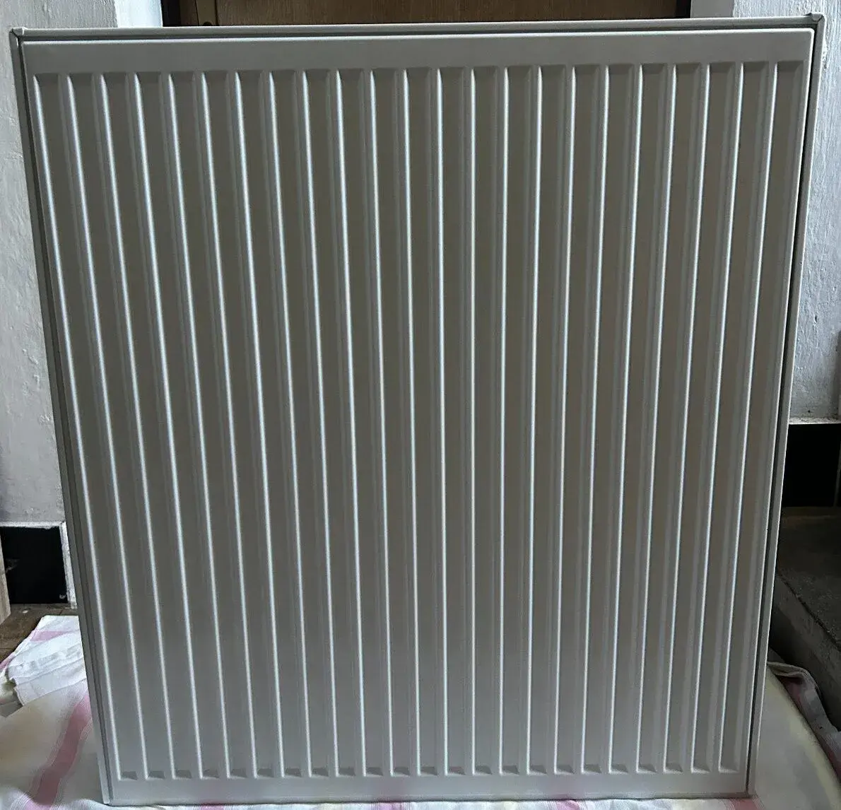 Deskový radiátor KORADO RADIK VK 22 9080 (900 / 800)