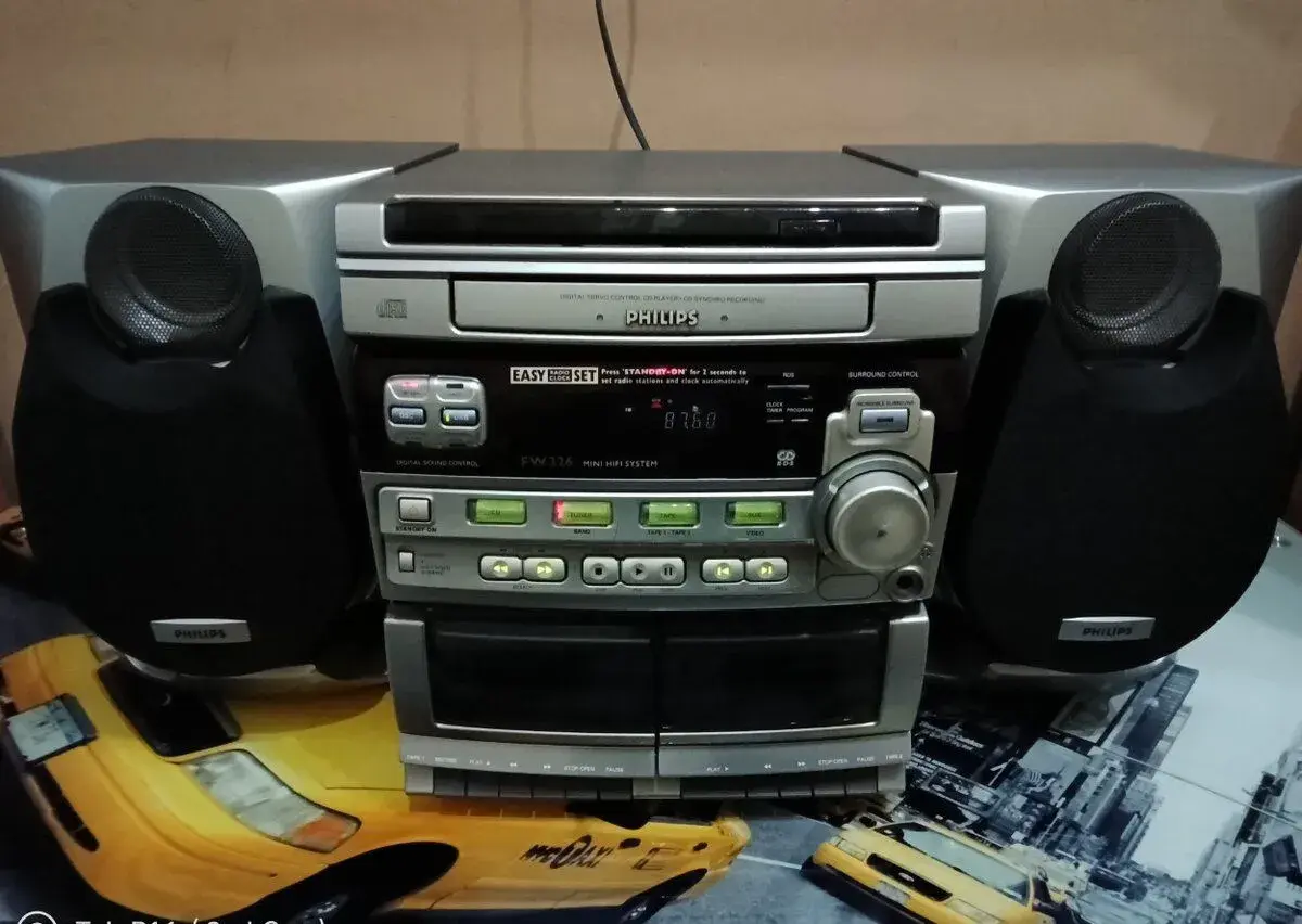 Philips FW326/4 FM rádio čistý zvuk