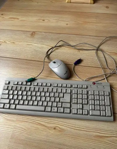 Klávesnici a myš k PC – PS/2