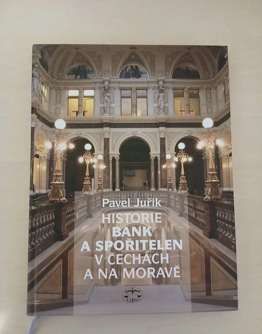 kniha Historie bank a spořitelen v Čechách a na Moravě