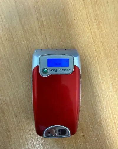 Sony Ericsson Z600 vše na přístroji odzkoušené a v pořádku