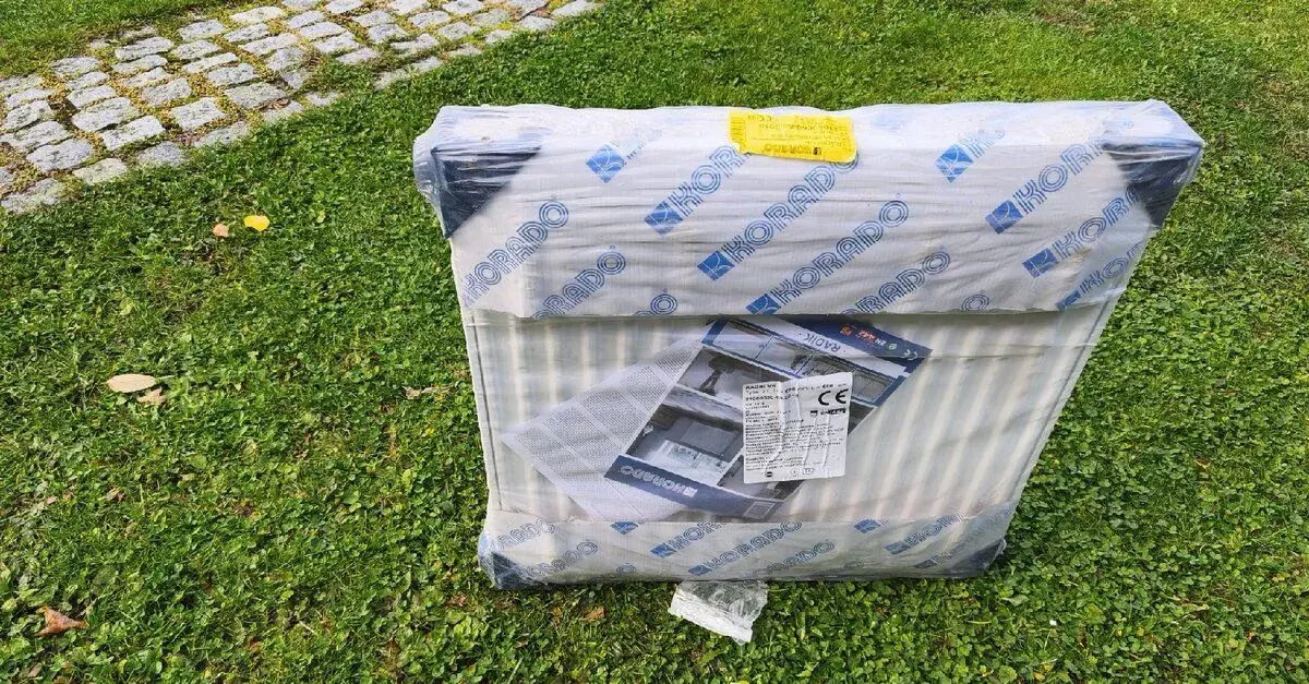 Úplně novy radiator Korado Radik vk21