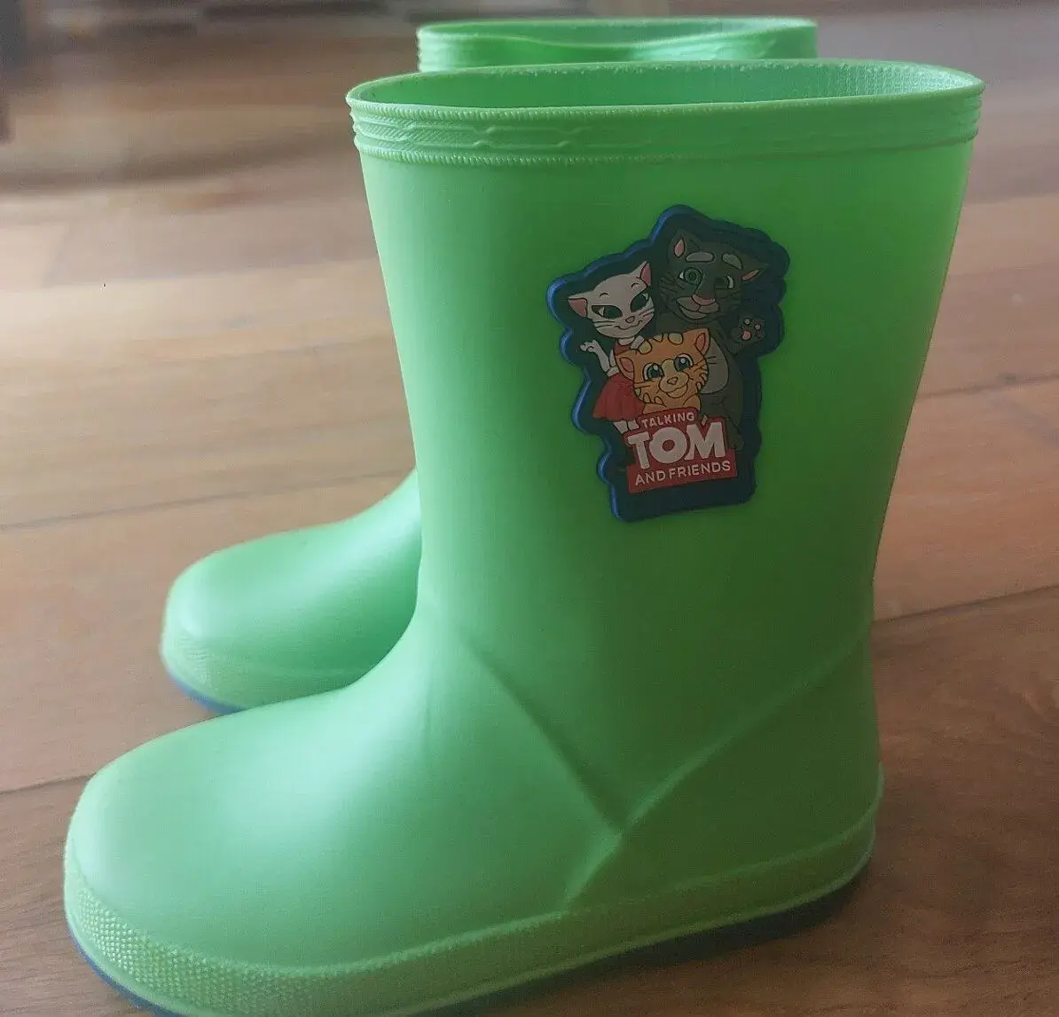 DĚTSKÉ HOLÍNKY