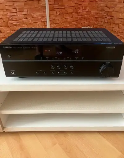 Yamaha HTR 2071