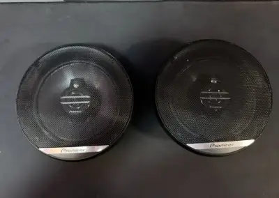 Pioneer TS-G1730F 17cm 300W – 2× repro + mřížky
