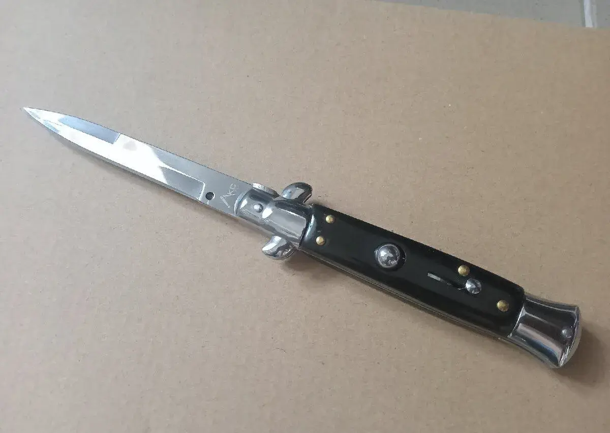 Nůž Akc stiletto vystřelovací