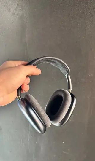 Sluchátka Apple AirPods Max 2024