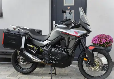 Honda XL 750 Transapl 1.majitel / CZ původ / DPH