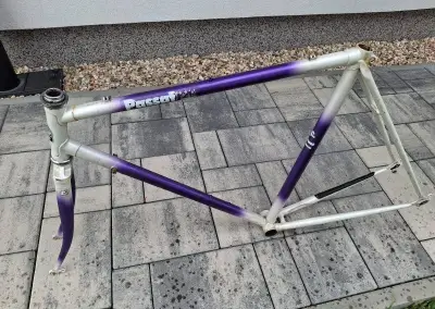 Rám Favorit