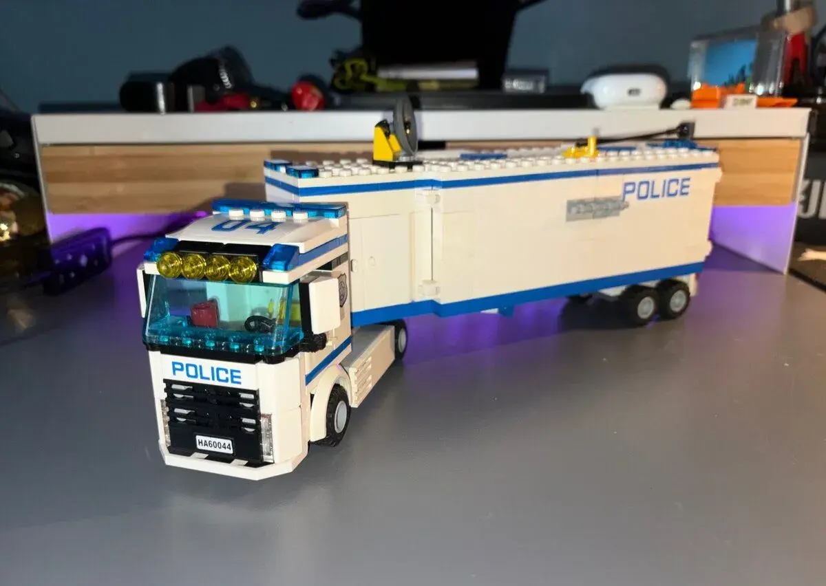 Lego City - Policejní kamion 60044