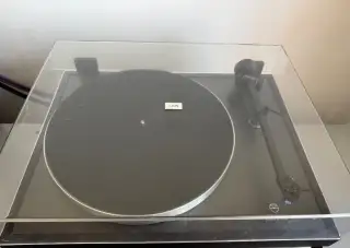 Linn Basik + Akito + Sumiko Blue Point No. 2 – gramofon