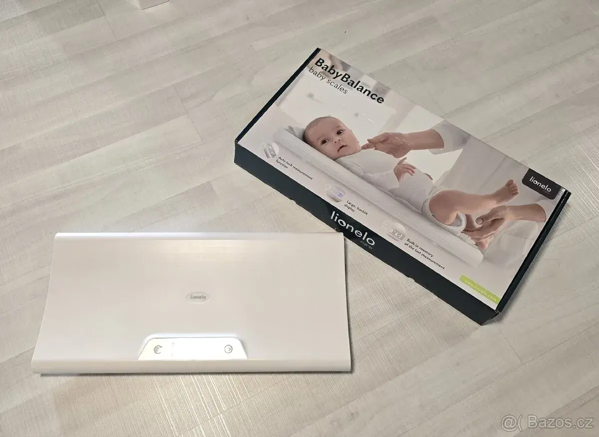 Kojenecká váha pro miminko Lionelo Babybalance