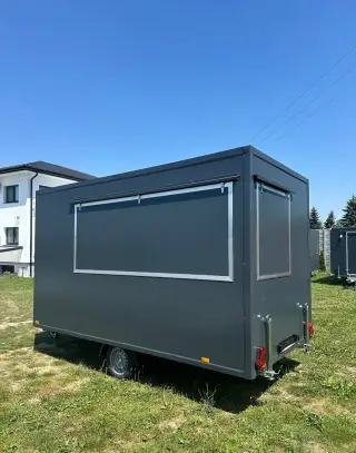 Pojízdné občerstvení, gastro stánek SKLADEM food truck
