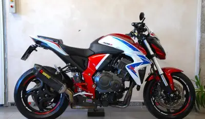 Honda CB 1000 R - PODZIMNÍ VÝPRODEJ