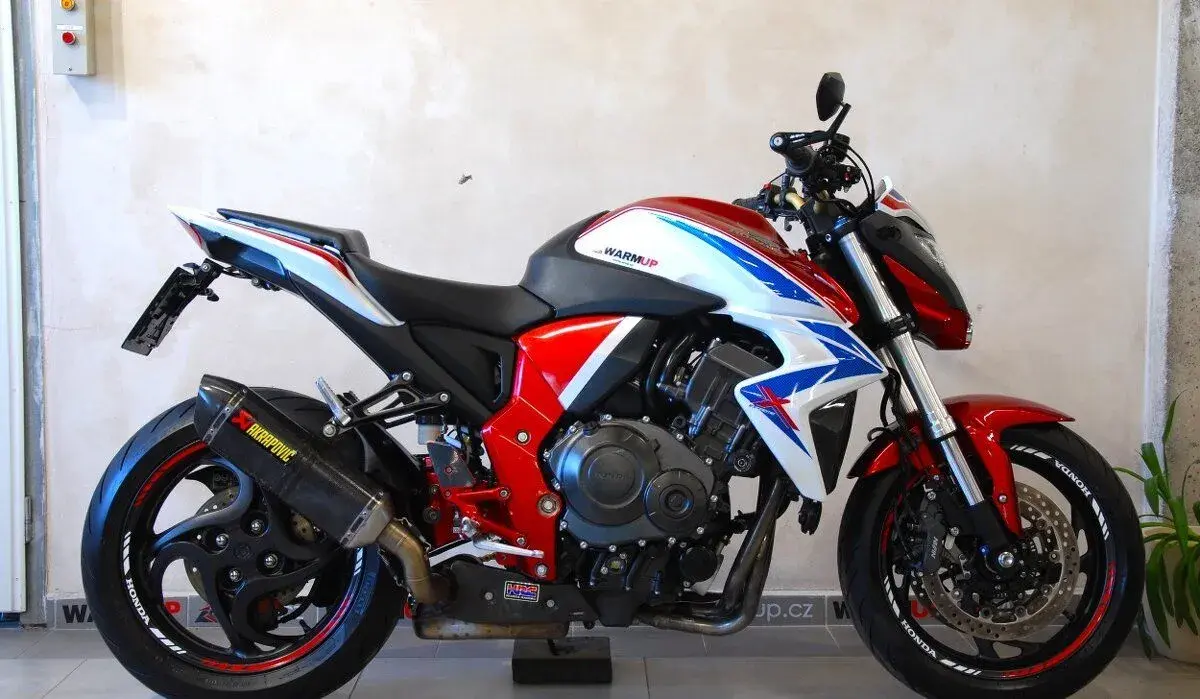 Honda CB 1000 R - PODZIMNÍ VÝPRODEJ