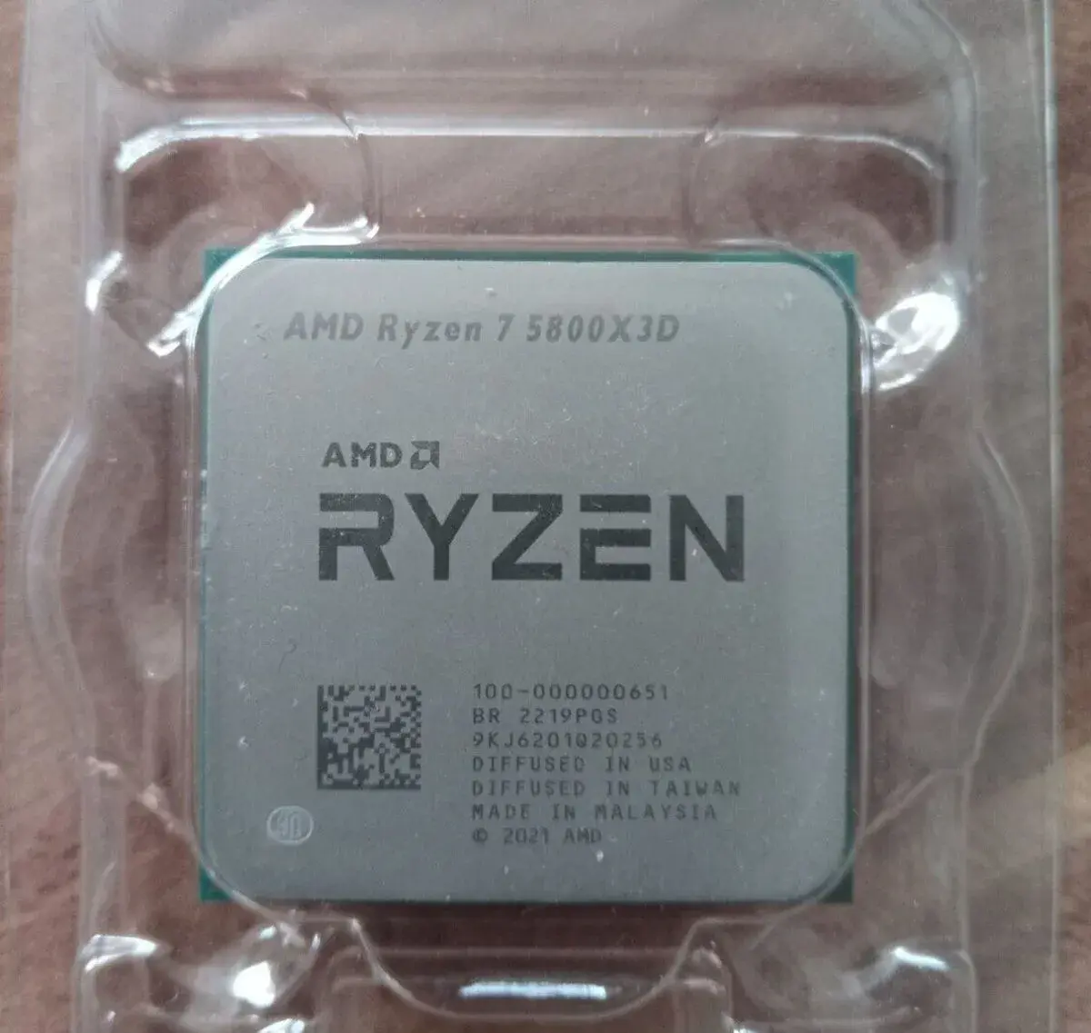 AMD Ryzen 7 5800X3D, 8C/16T, 96MB L3 cache, 105W TDP