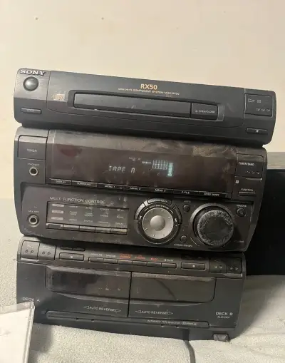 Věž Sony MHC-RX50 na díly