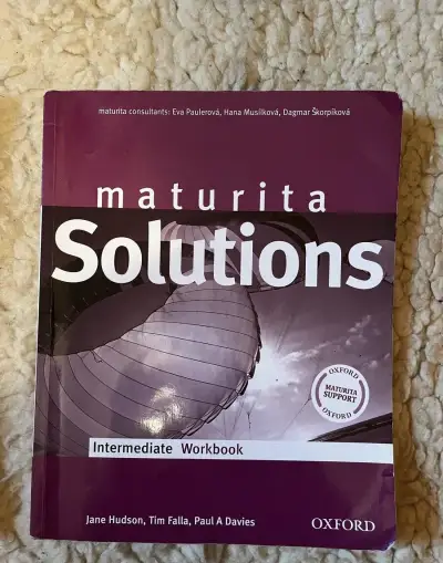 Maturita Solutions Workbook Oxford + CD