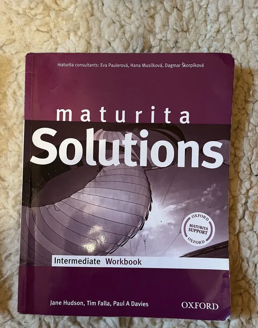 Maturita Solutions Workbook Oxford + CD