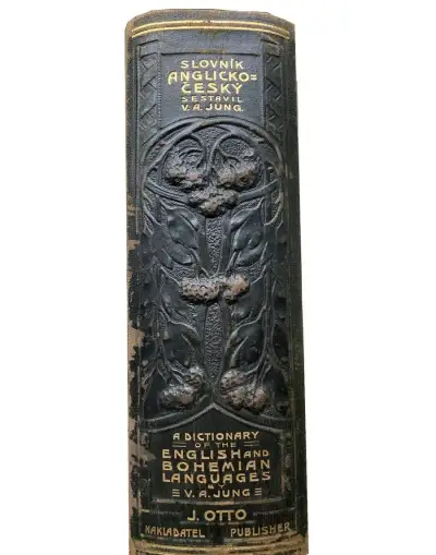 1911 anglicko‑český slovník V. A. Jung, J. Otto Praha