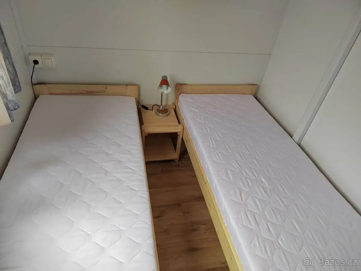 NOVÉ DŘEVĚNÉ BOROVICOVÉ POSTELE - RŮZNÉ ROZMĚRY
